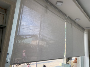Công trình rèm lưới cản nắng Spa Vân Khánh - Hóc Môn